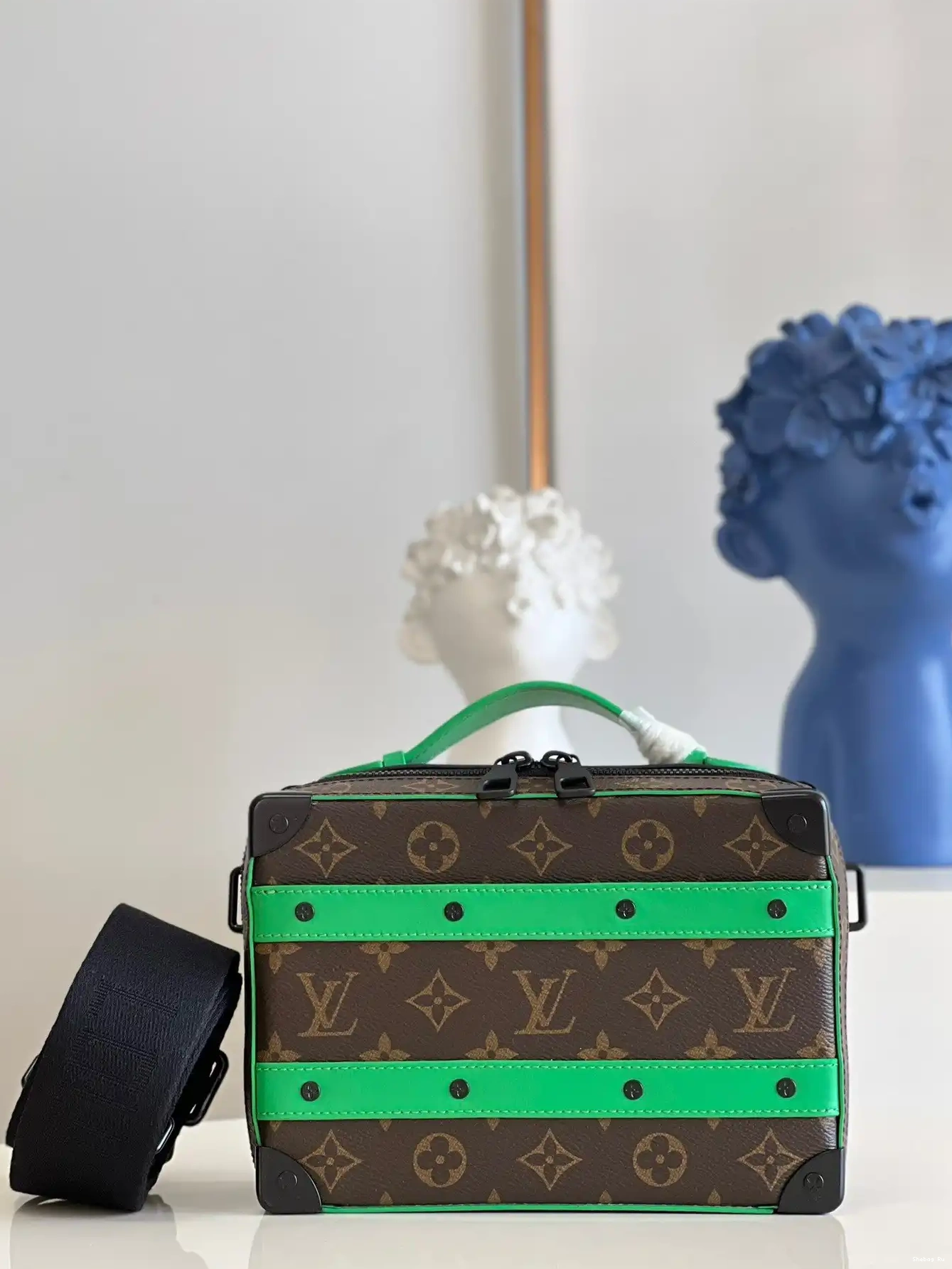 SOFT TRUNK LOUIS HANDLE VUITTON 0623